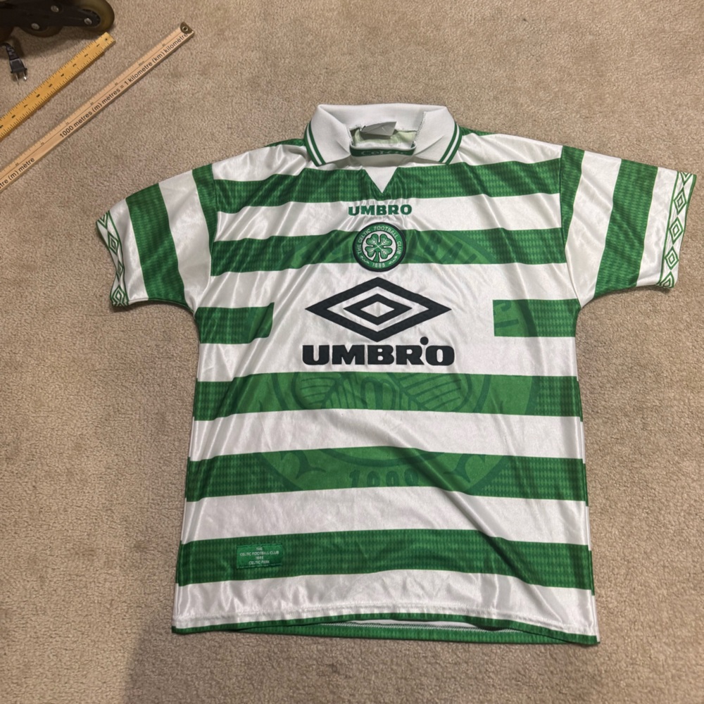 Vintage 1997-1999 Celtic FC Umbro Home Football Shirt Jersey Size L